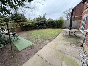 Roxburgh Road Little Sutton